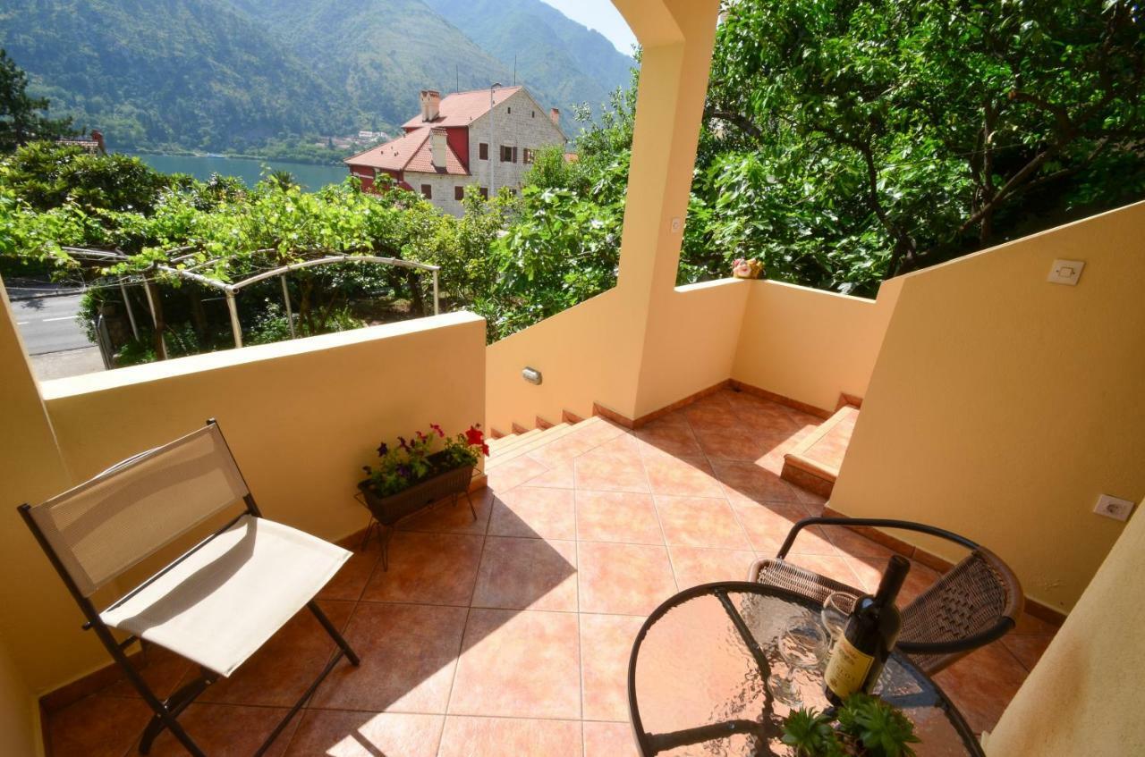 Apartments Nik Kotor Eksteriør billede